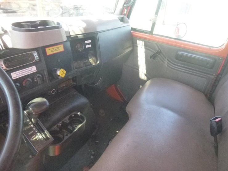 1997-international-4900-image-11