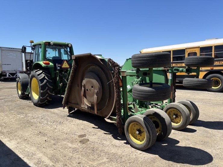 john-deere-6230-image-4