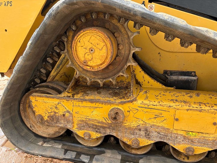 2014-caterpillar-299d-image-25