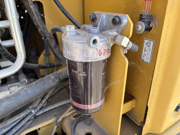 2015-caterpillar-308e2-cr-image-50