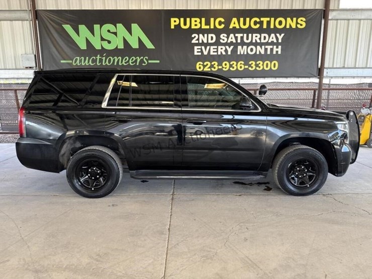 2019-chevrolet-tahoe-image-1