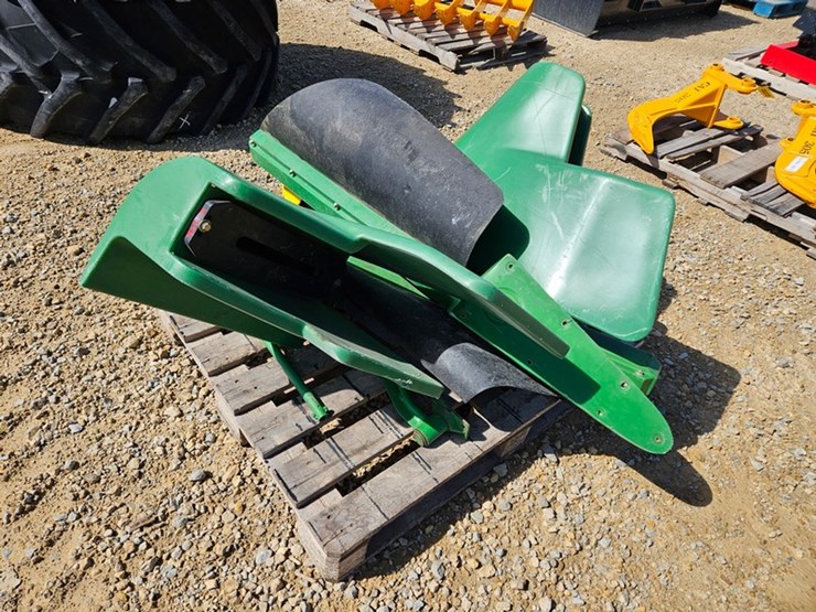 #5113-•-john-deere-93-poly-cob-savers-image-5