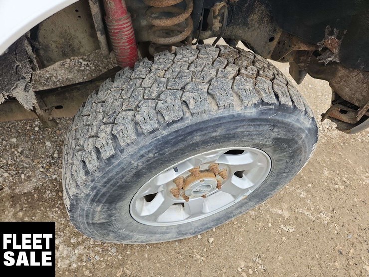 2013-ford-f350-image-15