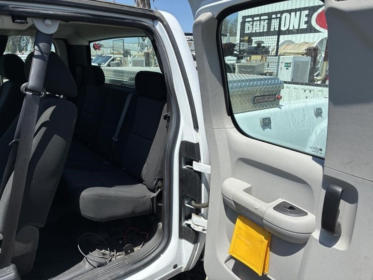 2012-gmc-2500hd-image-14