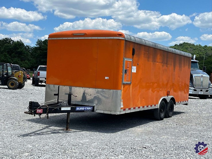 2016-sure-trac-t/a-enclosed-landscaping-tag-trailer-image-12