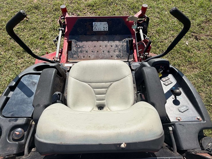toro-groundsmaster-7200-image-19