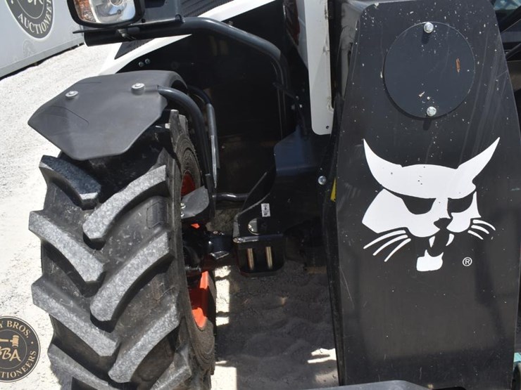 2024-bobcat-tl619-image-14