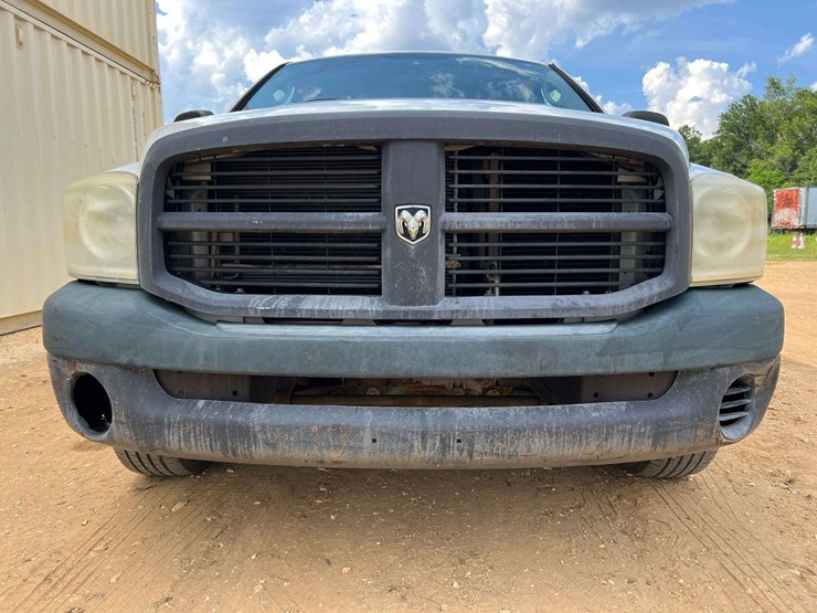 2008-dodge-ram-2500-image-5
