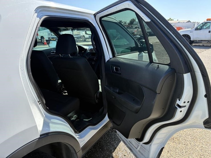 2018-ford-explorer-police-interceptor-image-11