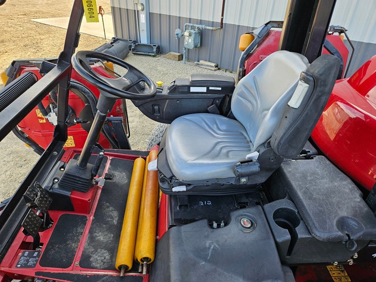 toro-groundsmaster-4700d-image-36