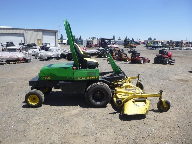 john-deere-f935-image-7