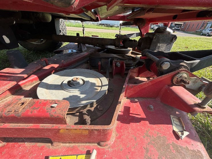 toro-groundsmaster-7200-image-15