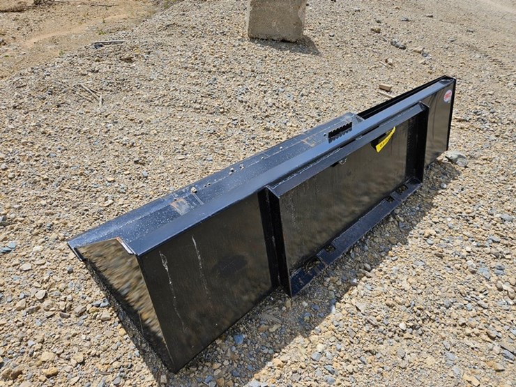 #5040-•-swict-84"-material-bucket-image-3