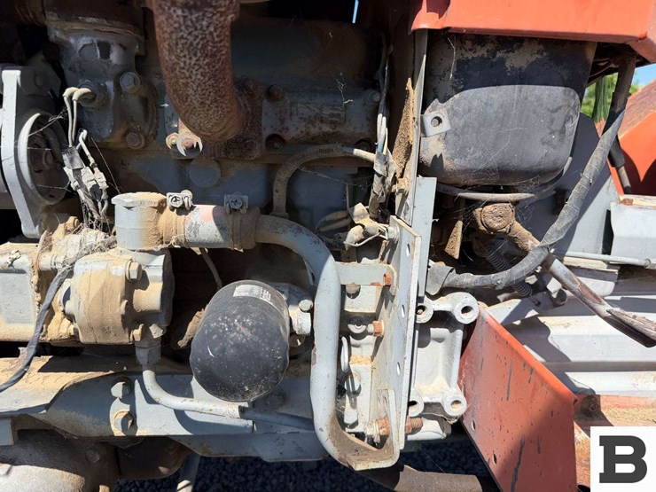 1983-massey-ferguson-1010-image-14