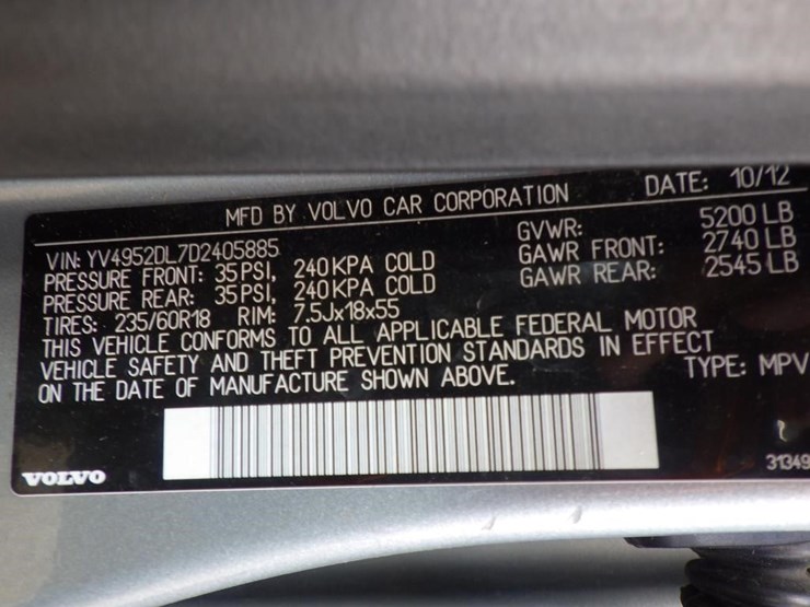 2013-volvo-xc60-image-16