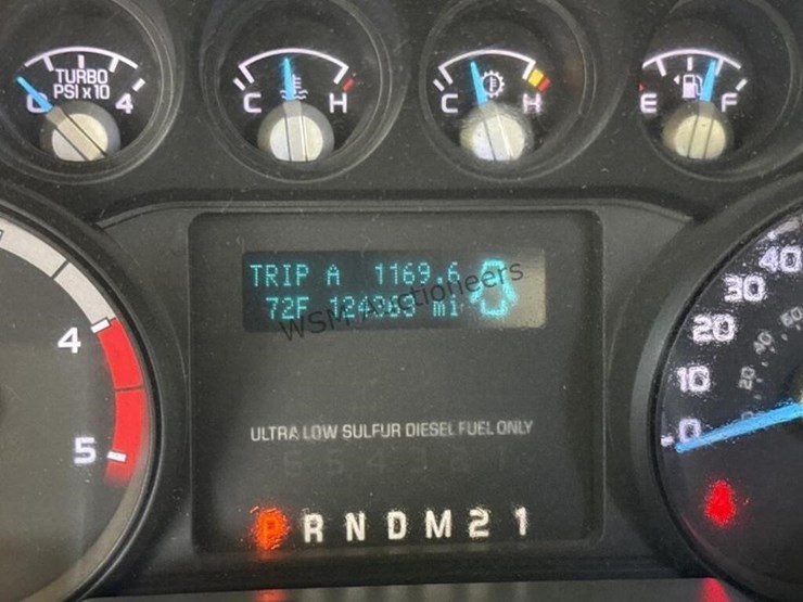 2012-ford-f550-image-18
