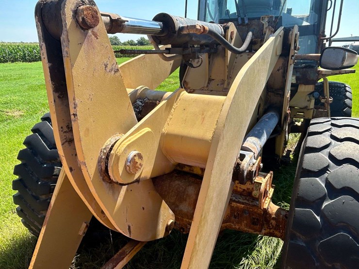 caterpillar-924h-image-10
