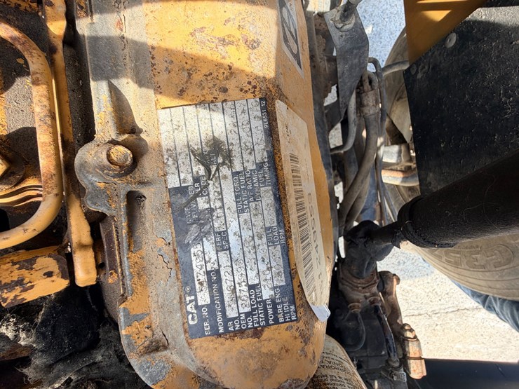 1986-caterpillar-3208-image-36