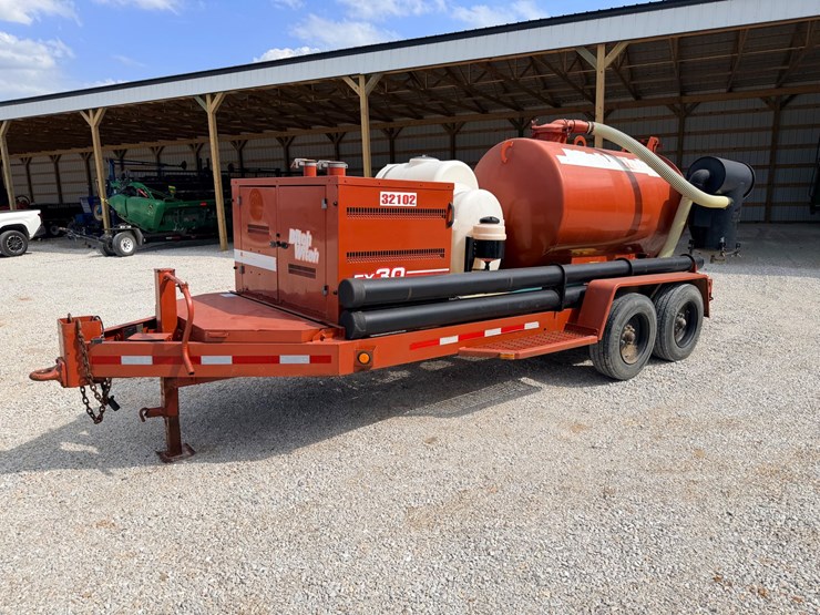 2004-ditch-witch-fx30-image-3