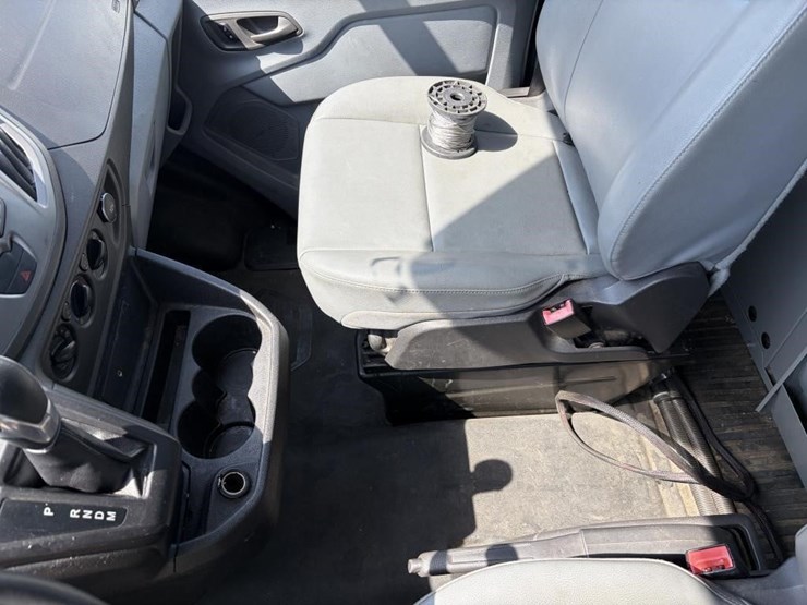 2017-ford-transit-image-19