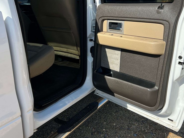 2010-ford-f150-image-25