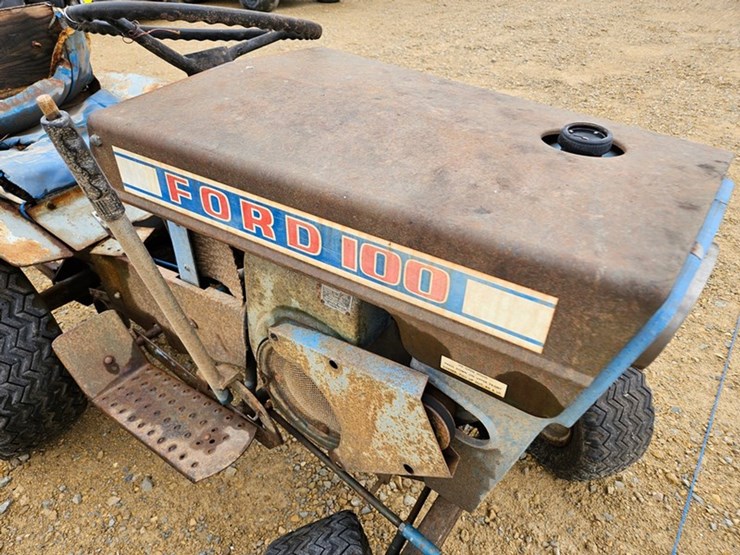 ford-100-image-9