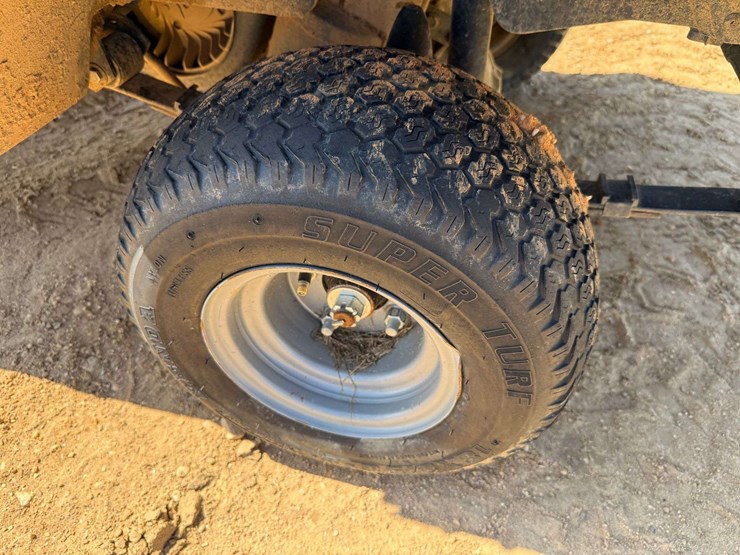 textron-hauler-1200x-2-seater-gas-utility-cart-image-11