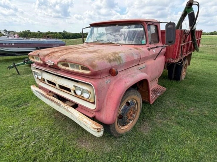 1960-chevrolet-60-image-2
