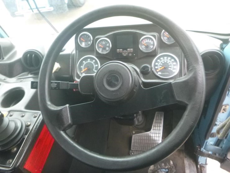 2014-autocar-xpeditor-image-14