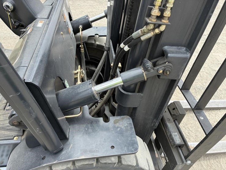 2008-doosan-g25p-5-image-6