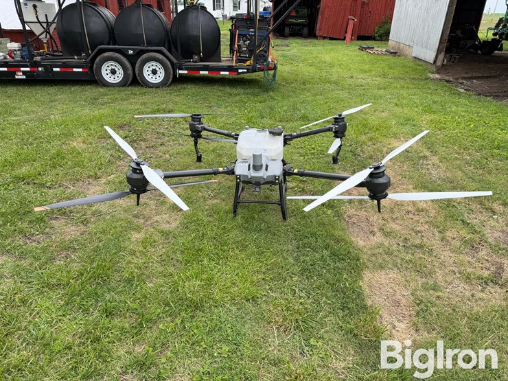 2024-dji-agras-t40-drone-image-2