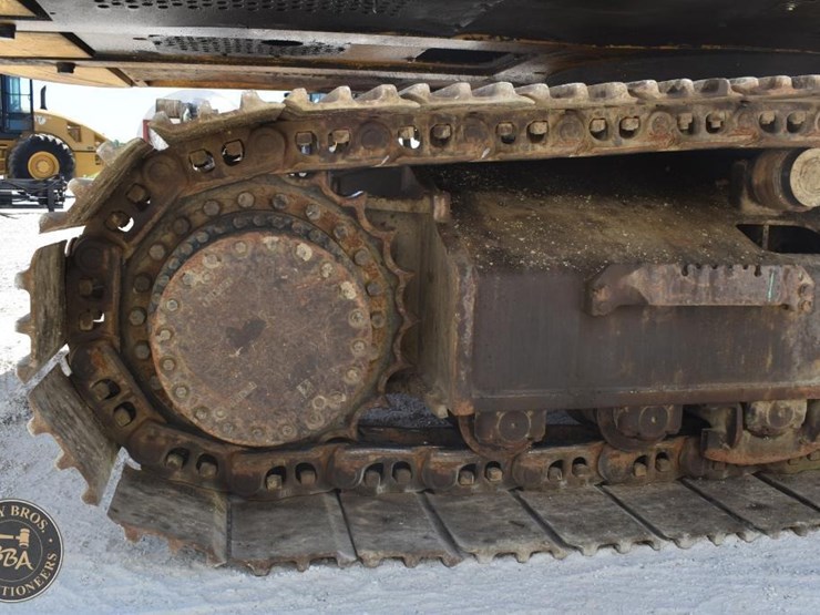 2010-deere-350d-lc-image-46