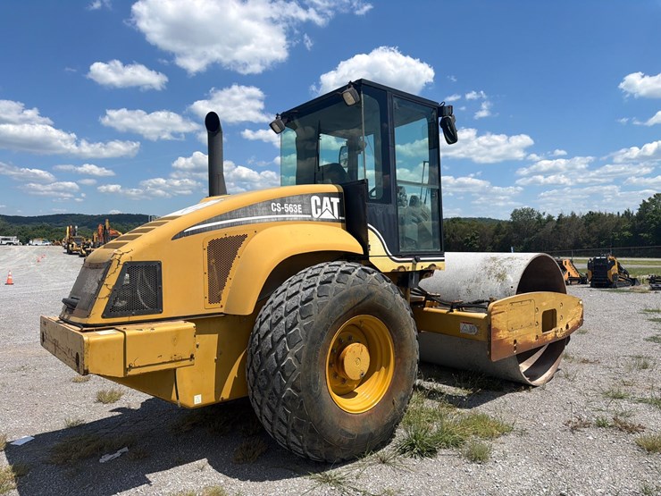 caterpillar-cs-563e-image-4