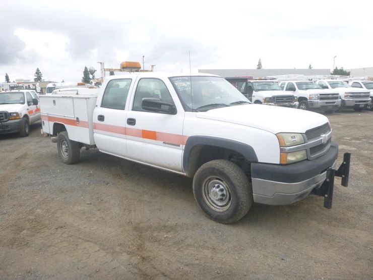 2003-chevrolet-2500-image-2