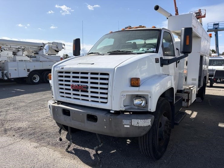2009-auto-crane-8406h-image-1