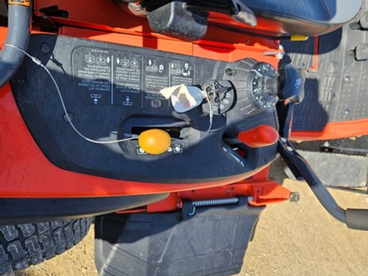 kubota-zd1211-image-17