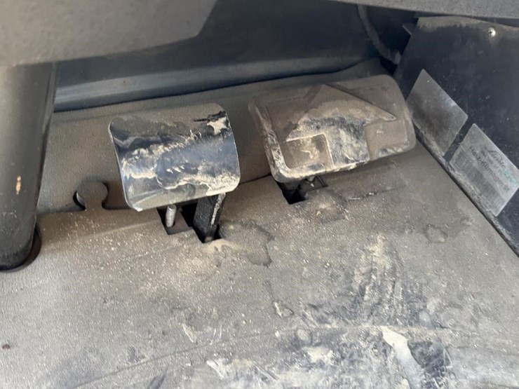 2019-linde-h40t-image-29