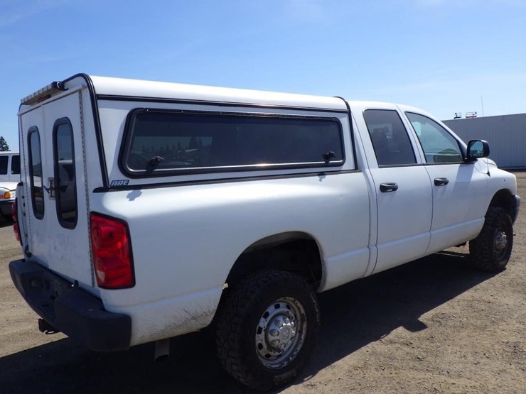 2009-dodge-ram-2500-image-3