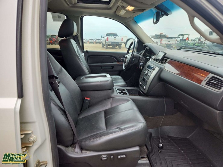 2012-gmc-sierra-1500-slt-image-16
