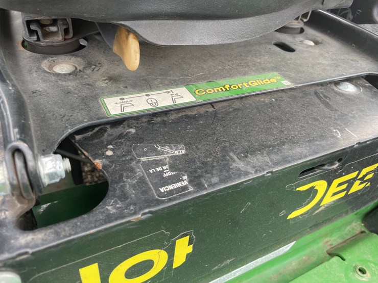 2018-john-deere-z915b-image-13