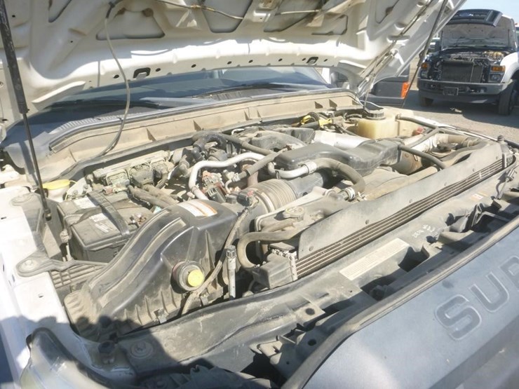 2016-ford-f550-image-36