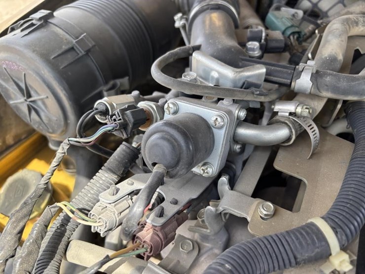 caterpillar-gp30n-image-24