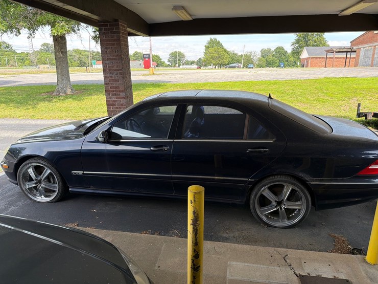 #22732-•-2002-mercedes-benz-s-class-passenger-car-image-2