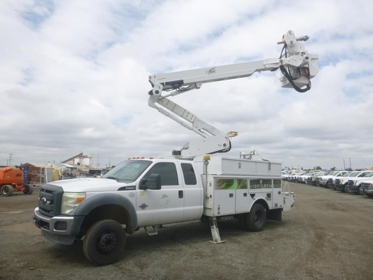 2012-ford-f550-image-10