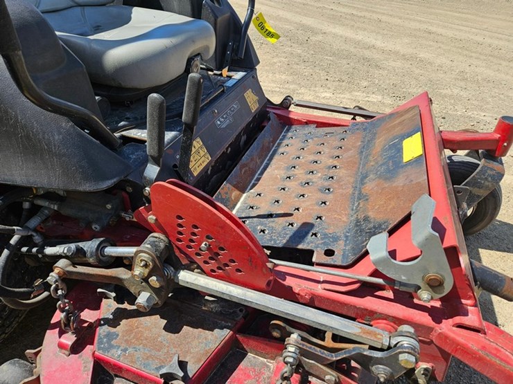 toro-groundsmaster-7200-image-15