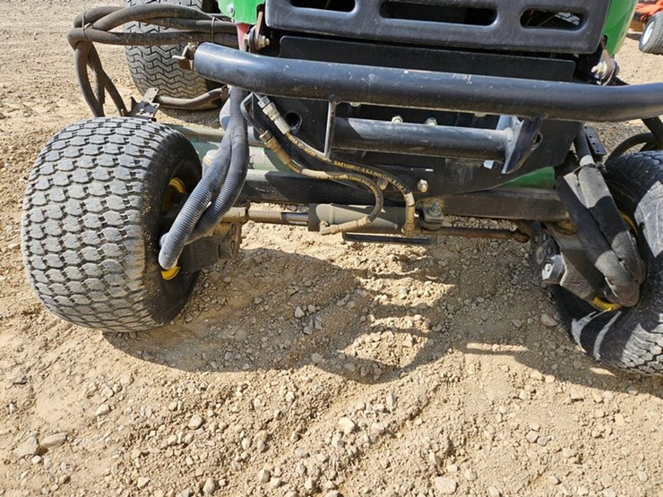 john-deere-3225c-image-18