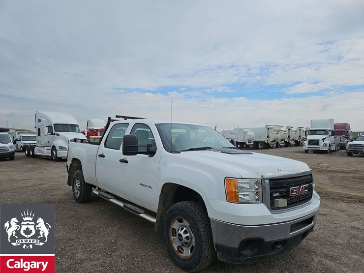 2013-gmc-sierra-2500hd-image-7