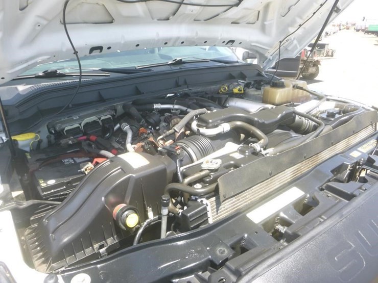 2012-ford-f550-image-22