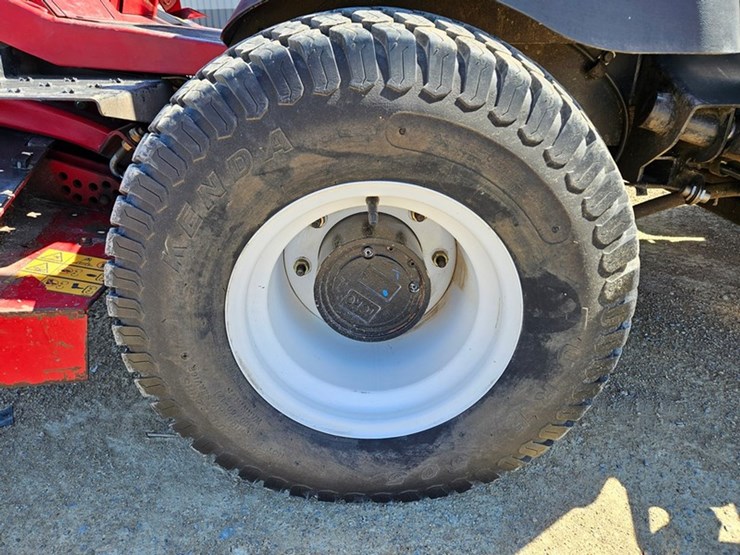 toro-groundsmaster-4000d-image-17