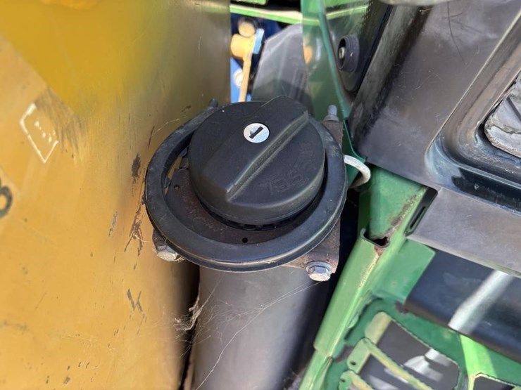 john-deere-6420-image-48